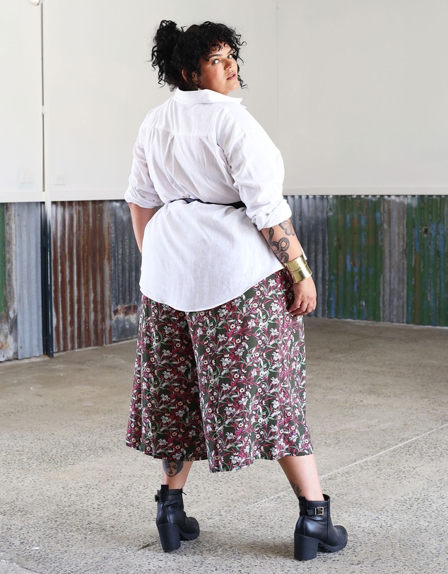 Hope & Harvest - Wide Leg Cropped Chelsea Pants