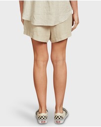 Academy Brand - Riviera Short