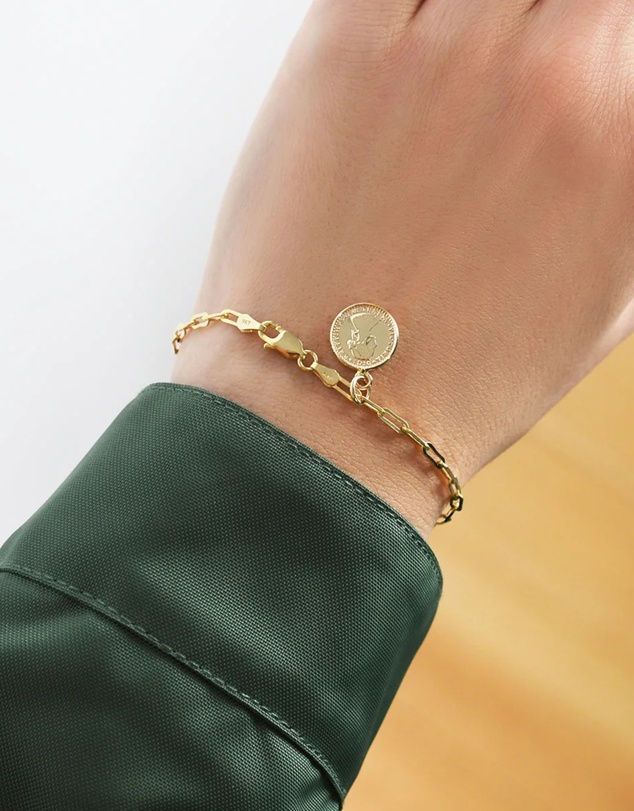 Von Treskow - Luxe Clip Chain Bracelet with Mini Coin