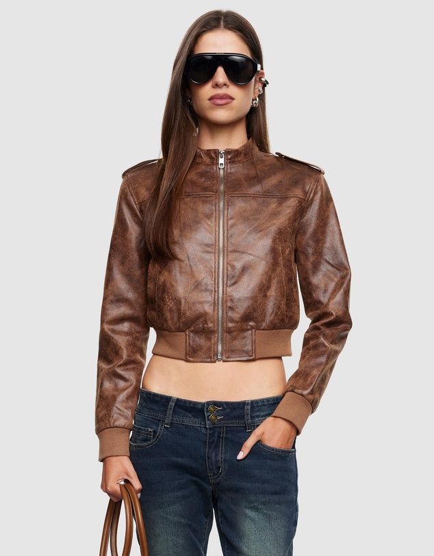 Lioness - Muse Bomber