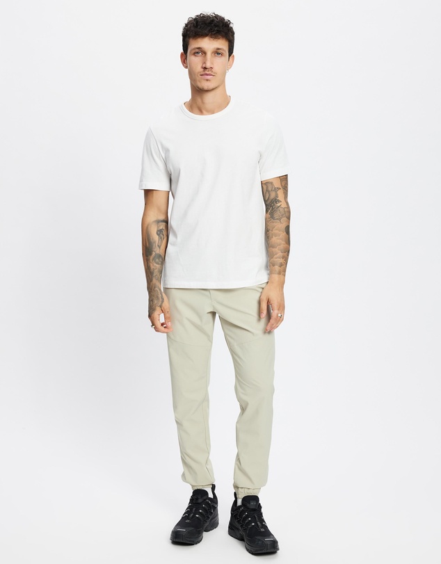 Under Armour - UA Vibe Woven Joggers