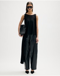 Minima Esenciales - Lowen Overlay Top