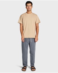 Academy Brand - Roth Tee