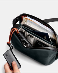 Bellroy - Venture Travel Crossbody