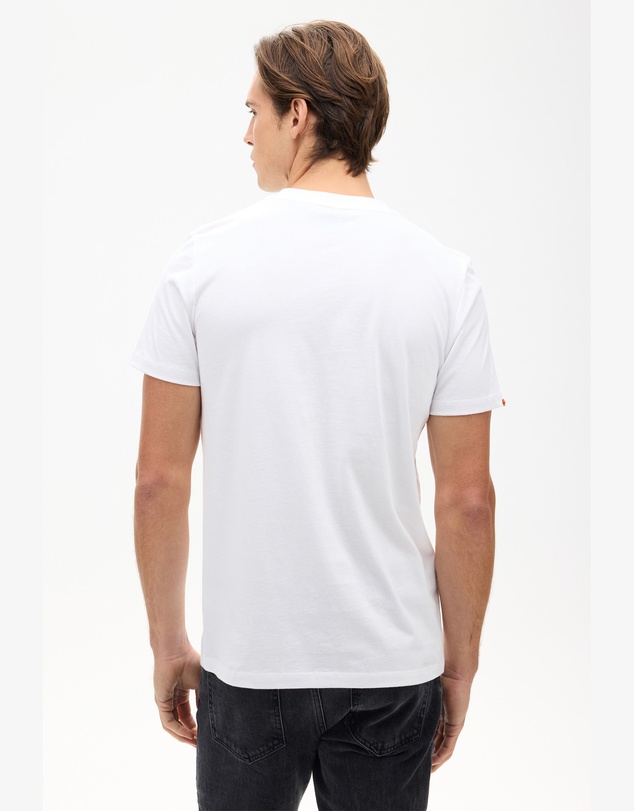 Superdry - Outdoors Graphic Tee