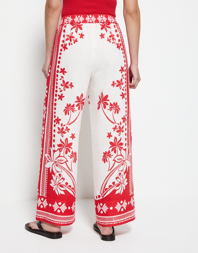 Commonry - Nadia Pant