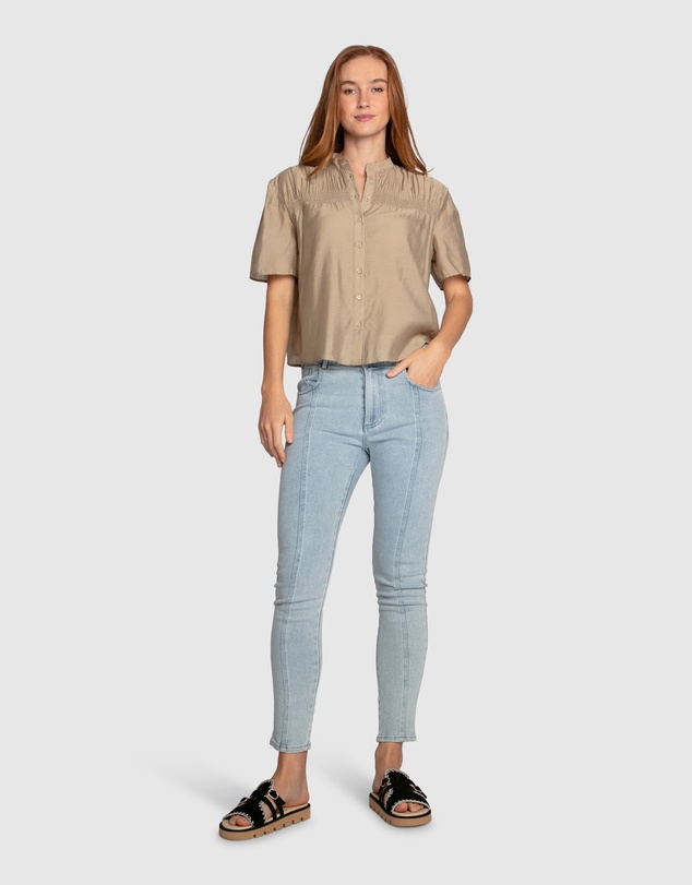 Belle & Bloom - Honeylace Blouse