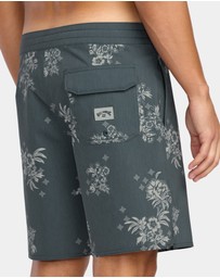 Billabong - Mens Good Times Lo Tide 175