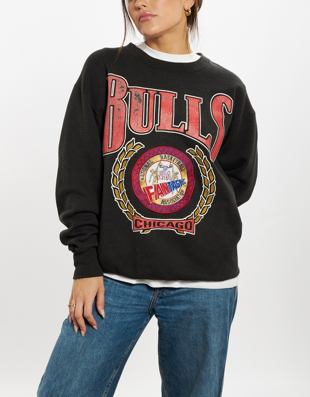 Vintage by The Real Deal - Pre Loved - 90s NBA Chicago Bulls Sweatshirt