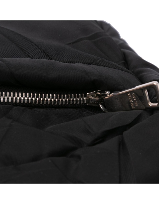 Pre-Loved by Azura Reborn - Pre-Loved Quilted Tessuto Messenger Bag