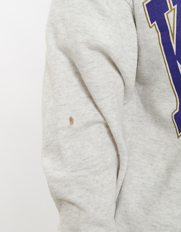 Vintage by The Real Deal - Pre Loved - 90s NCAA University of Kansas Wildcats Sweatshirt