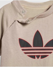adidas Originals - Trefoil Shorts and Tee Set - Babies-Kids