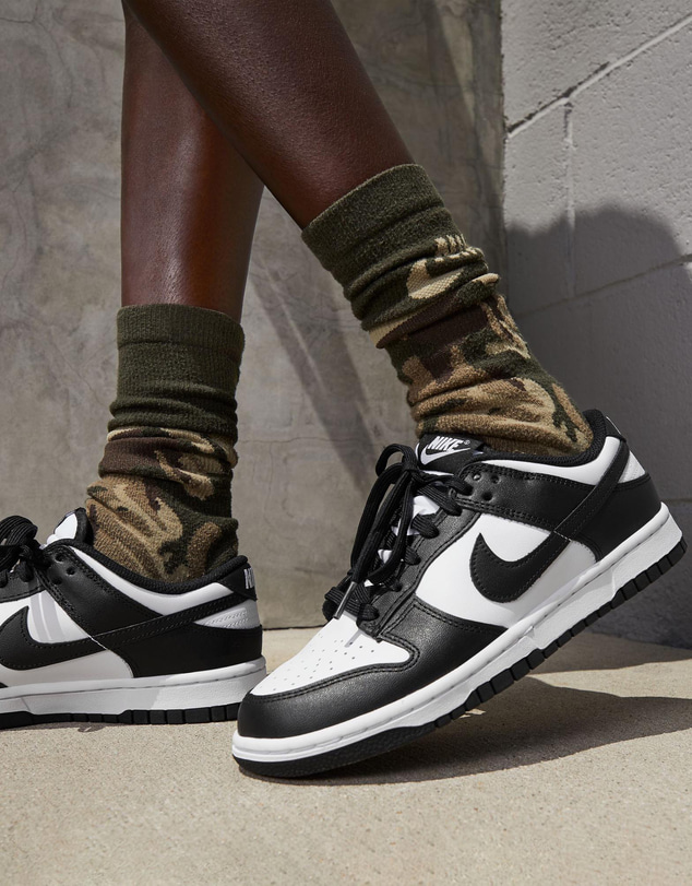 Nike - Dunk Low - Women's