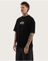 Kiss Chacey - Blackthorn Street Tee