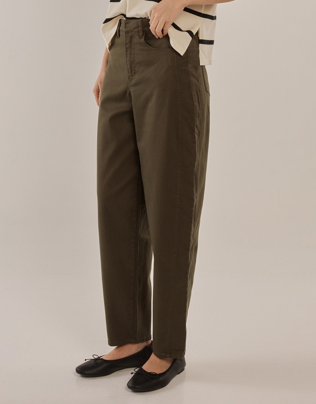 Betty Basics - Barrel Leg Chino