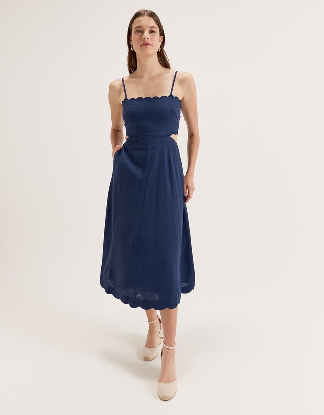 Review - Gigi Scalloped Dress