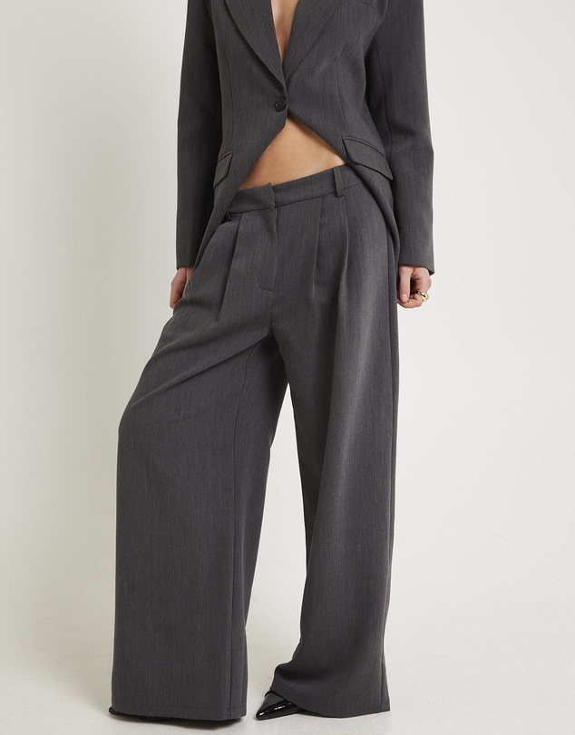 Alice In The Eve - Emory Low Rise Tailored Pants
