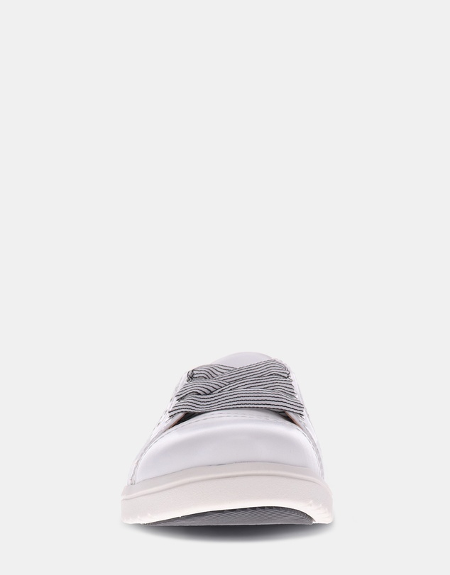 Mia Vita - Bridgette Slip-On Casual Sneaker - White Laser