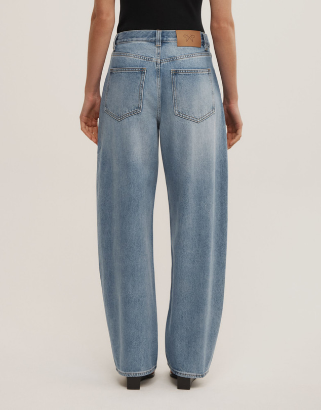 Witchery - Soft Curve Barrel Jeans