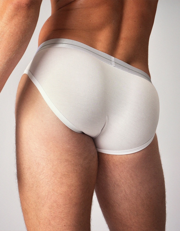 TEAMM8 - Icon Brief
