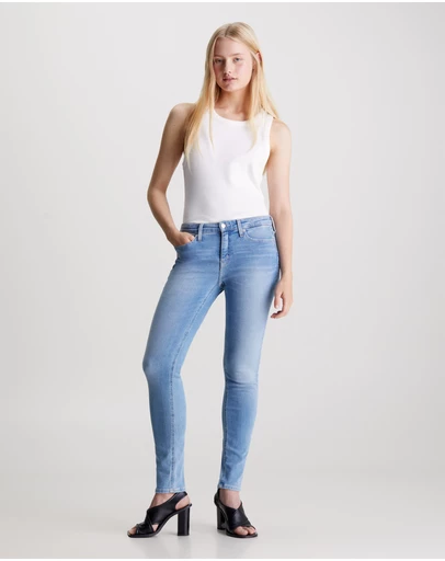 Calvin Klein Jeans - Mid Rise Skinny Jeans