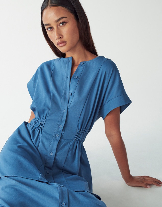 Willa - Teddy Midi Dress