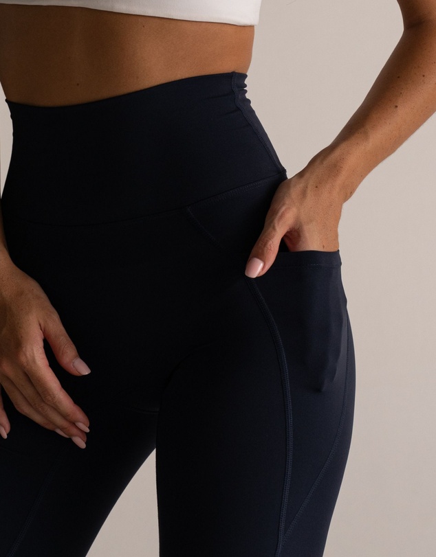 HyperLuxe The Label - Shape Full Length Pocket Legging