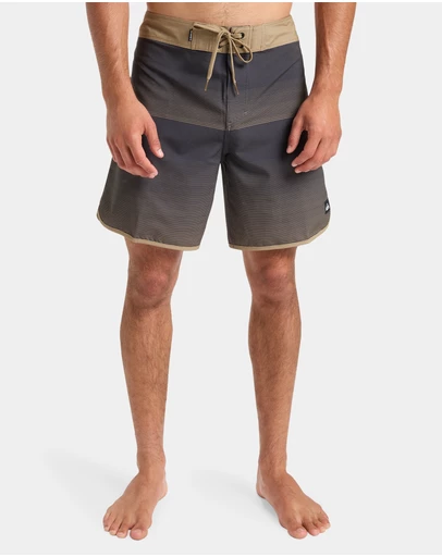 Quiksilver - Mens Surfsilk 18