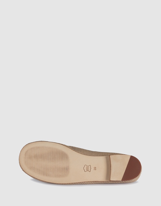 Beau Coops - Faye Mules