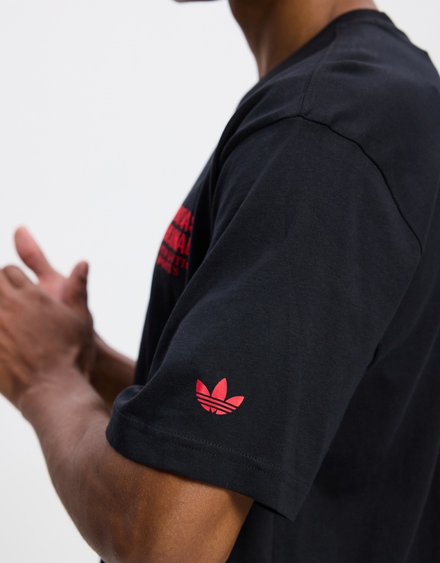 adidas Originals - GFX Varsity Tee
