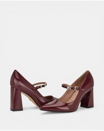 GUESS - Barrial Pumps