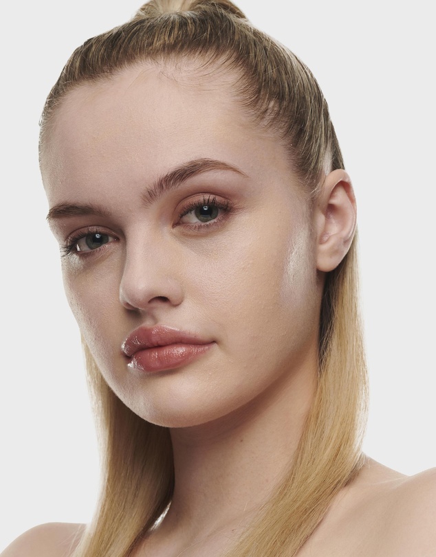 MAC - Studio Radiance Serum Powered Foundation - N11
