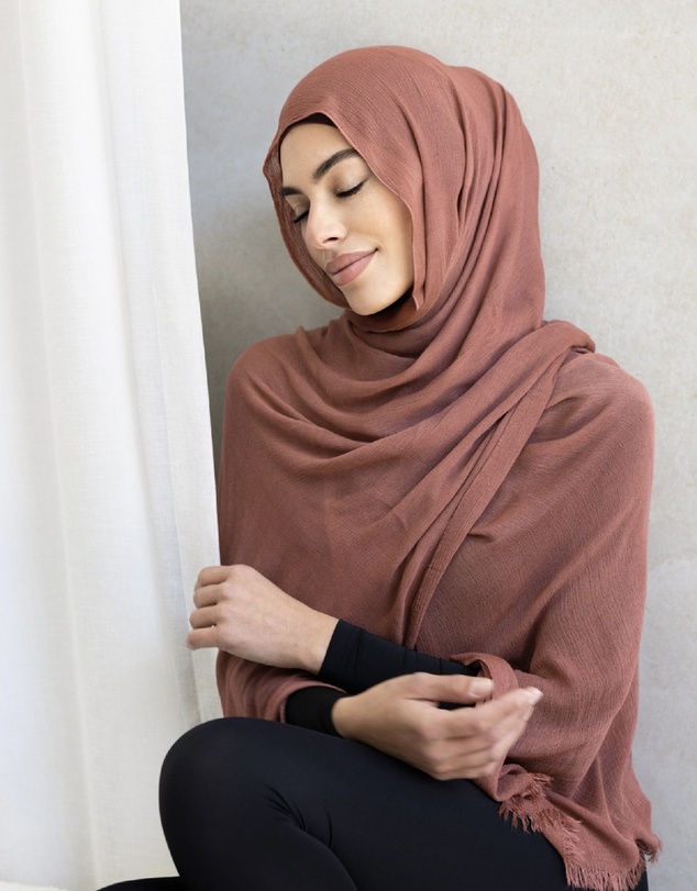 Mod Squad - Luxe Rayon Hijab Frayed Edge - ROSEY PINK 24
