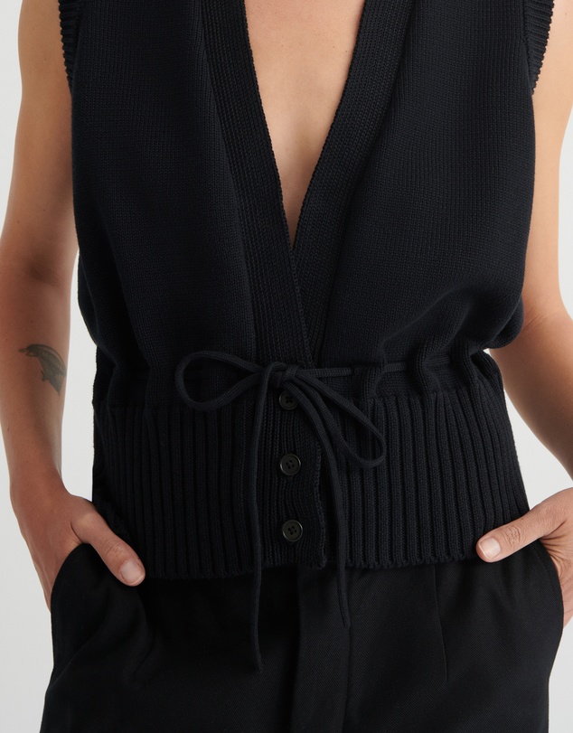 Kowtow - Elworthy Vest