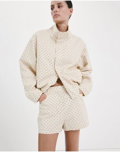Light Beige