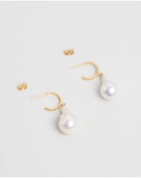 Carly Paiker - Aurora Baroque Pearl Hoops