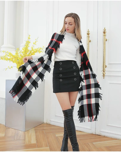Ozwear Connection Uggs - Ugg Fringed Check Wool Scarf Black and Check