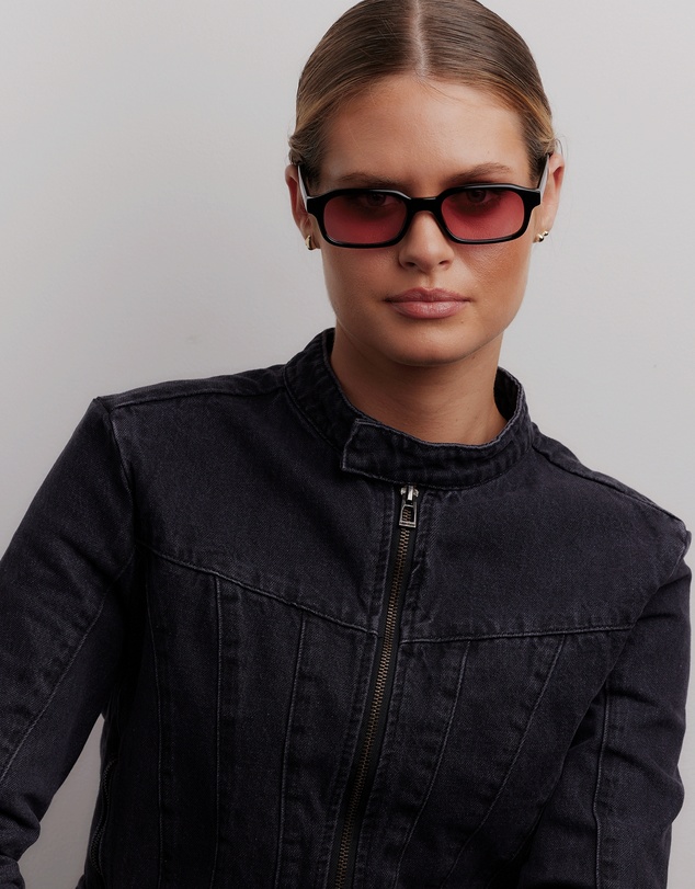 Reality Eyewear - The Buzz