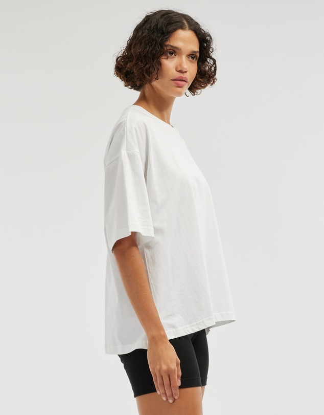Amelius - Leah Boyfriend Tee