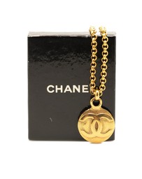 Pre-Loved by Azura Reborn - Pre-Loved CC Gold Plated Circle Pendant Necklace