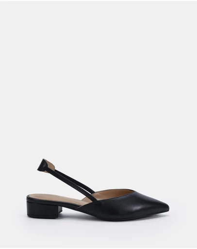 Clarks - Lova Black
