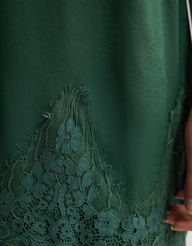 Oxford - Amber Satin And Lace Dress