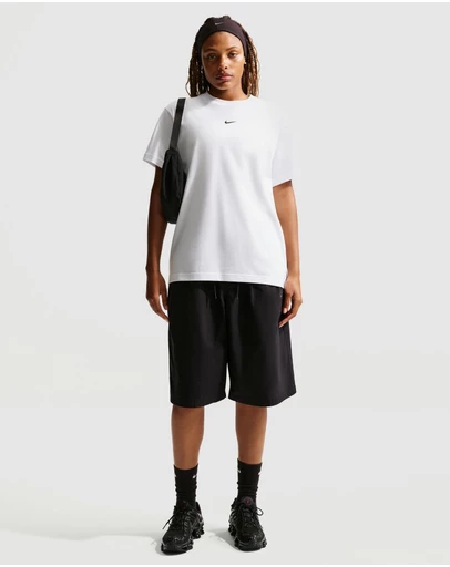Nike - Sportswear Classic Short Sleeve Tee
