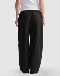 Decjuba - D-Luxe Barrel Twill Pants