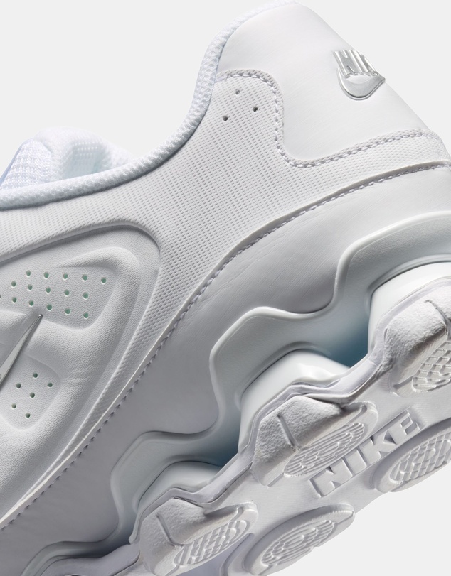 Nike - Reax 8 NSW SL - Men's