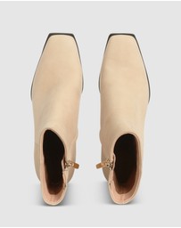 Skin - Sandiago Ankle Boot