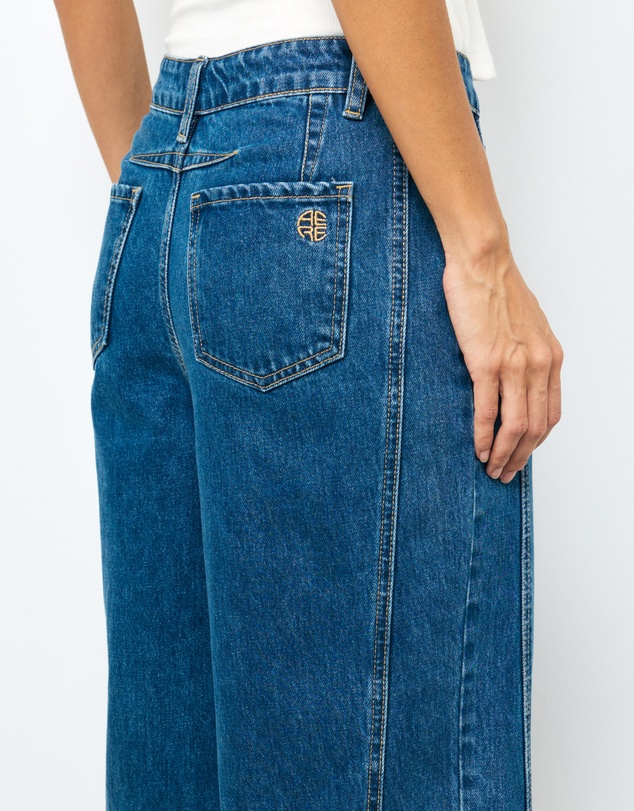 AERE - Mid Rise Straight Leg Jeans