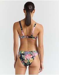 Poolside Paradiso - Jardin Underwire Bikini Top - Black