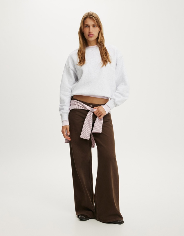 Cotton On - Boxy Crew Neck Sweatshirt