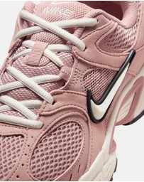 Nike - V5 RNR - Women's